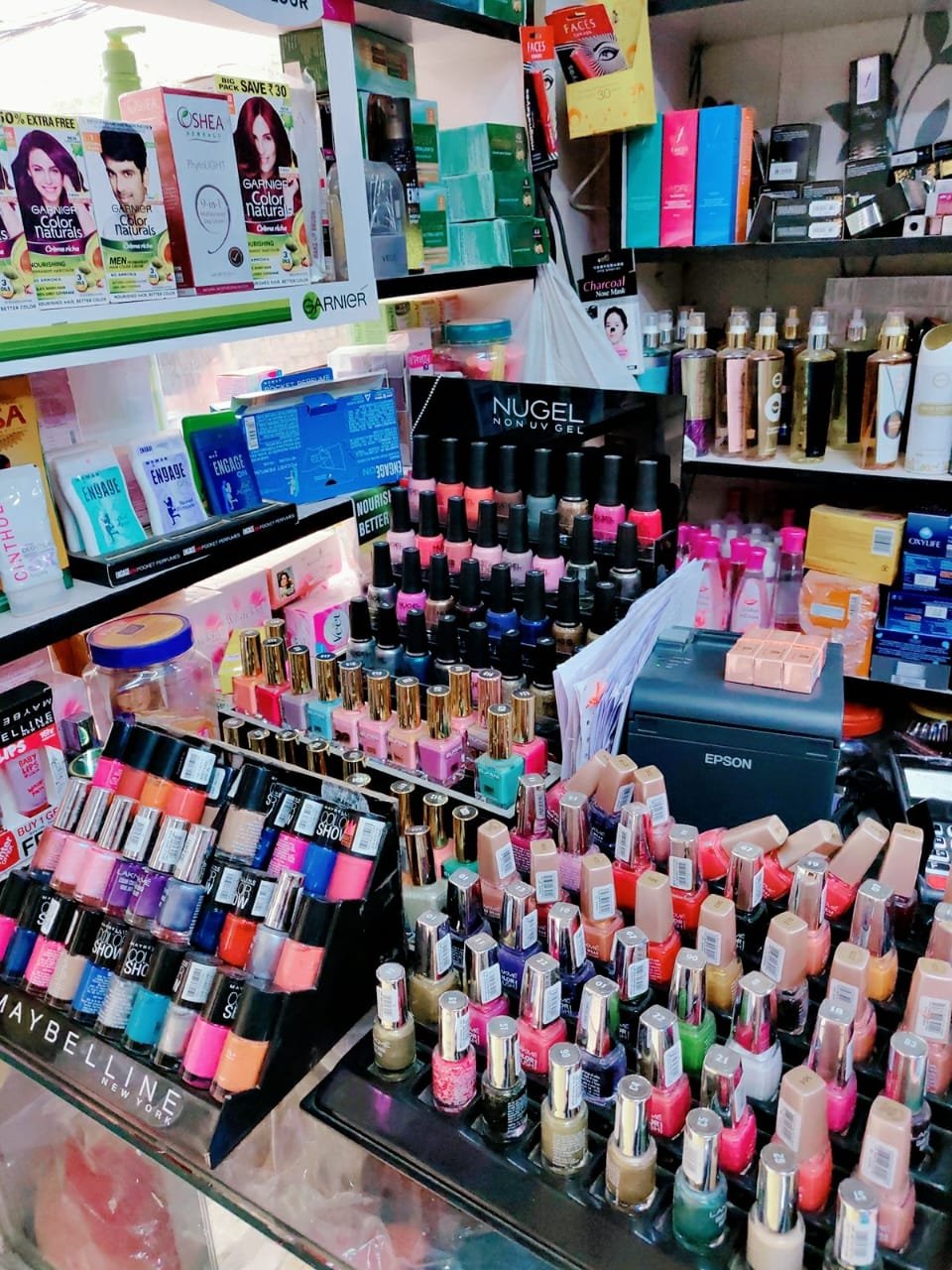 Cosmatic Store